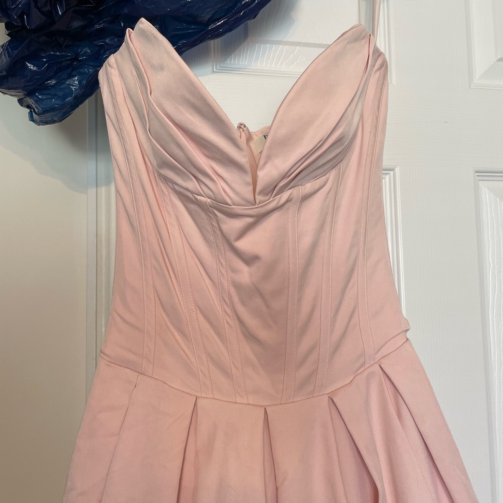 House of CB Lady in Pink